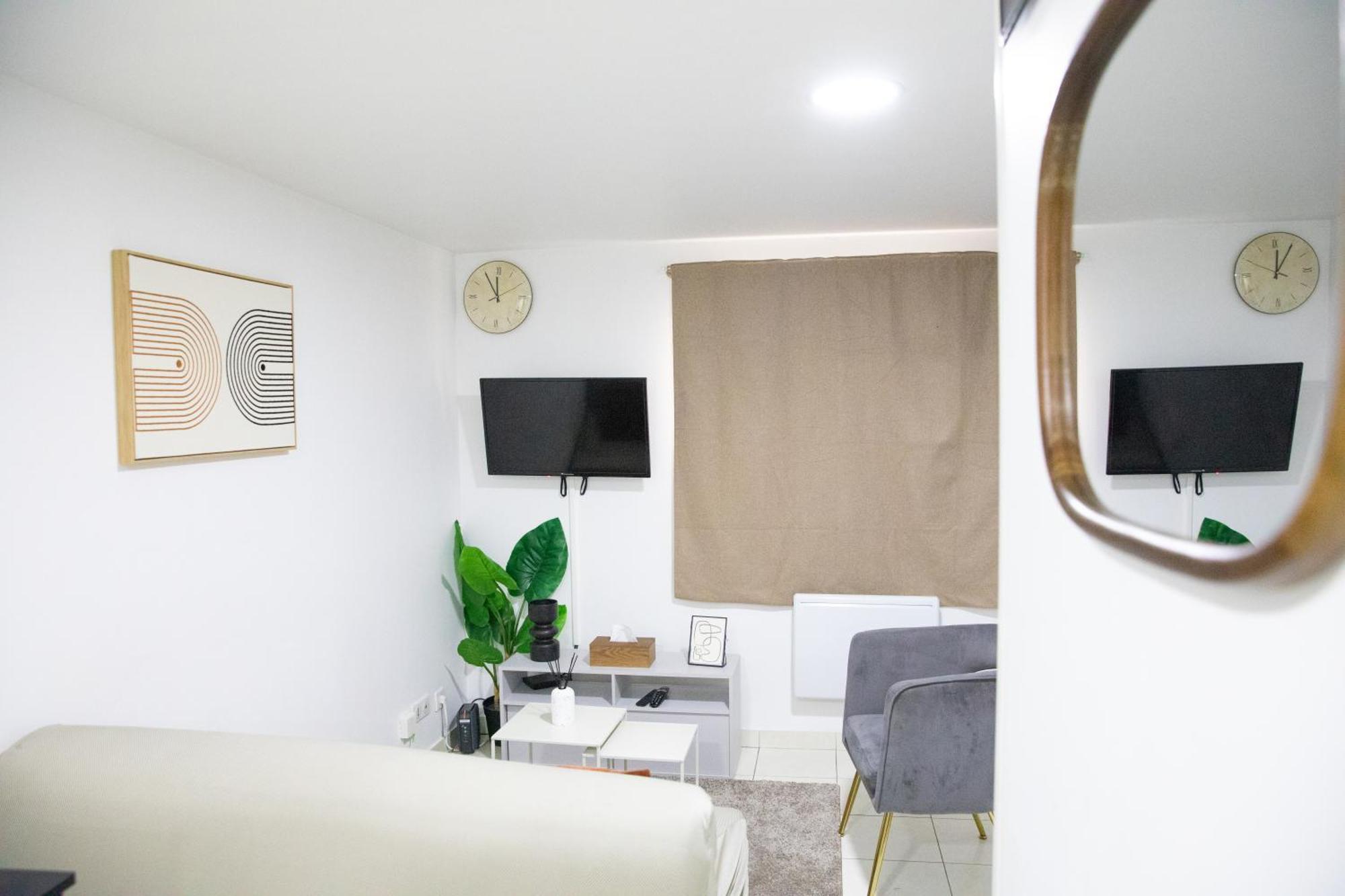 Le Relax Place - Metro 5 Bobigny Ngoại thất bức ảnh